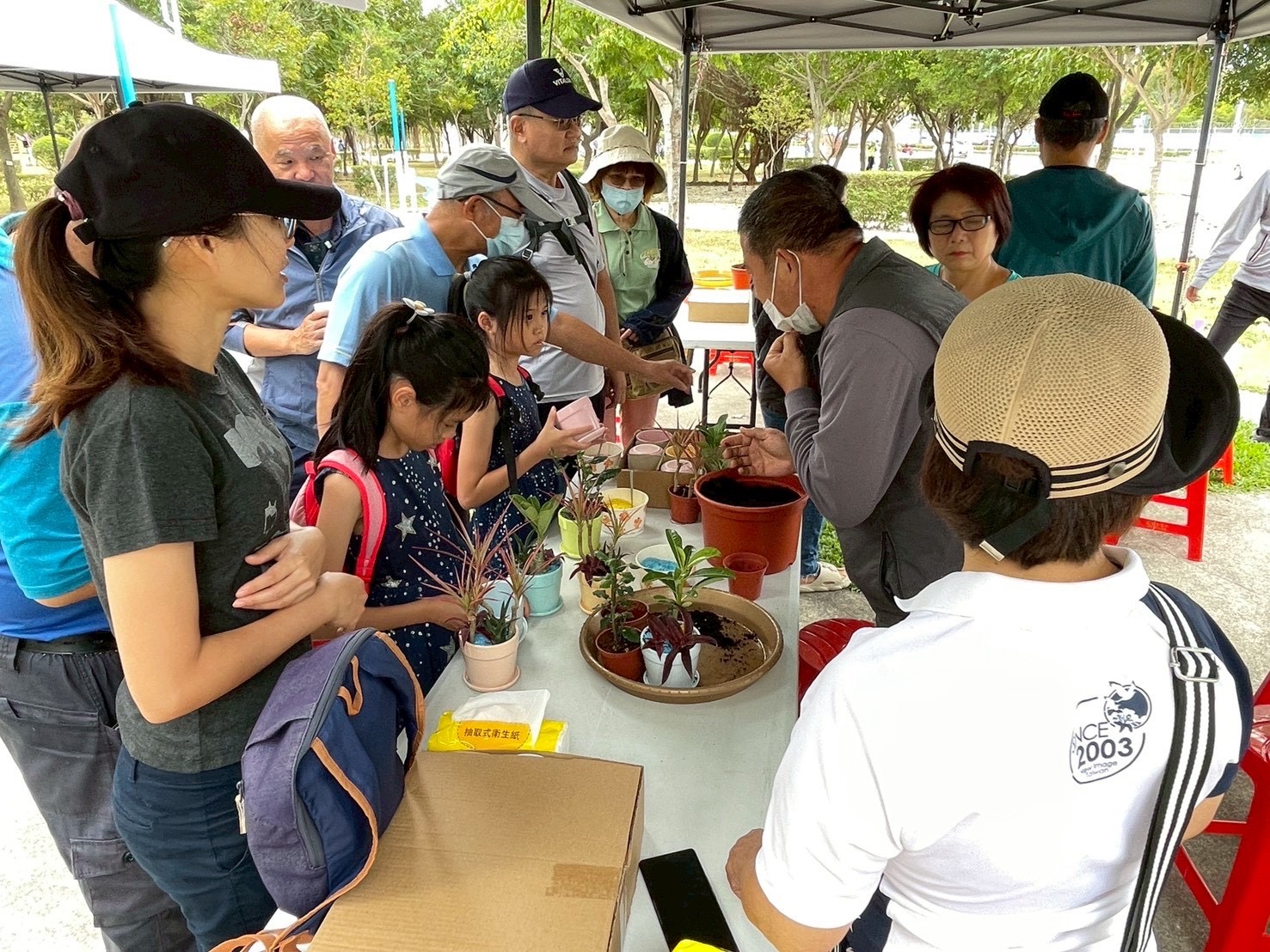 09 %E4%B8%AD%E5%A4%AE%E5%85%AC%E5%9C%92%E4%B8%BB%E5%A0%B4%E5%8D%80%E8%88%89%E8%BE%A6%E5%90%84%E5%BC%8F%E6%B4%BB%E5%8B%95 %E8%AE%93%E6%B0%91%E7%9C%BE%E5%88%B0%E5%A0%B4%E9%AB%94%E9%A9%97