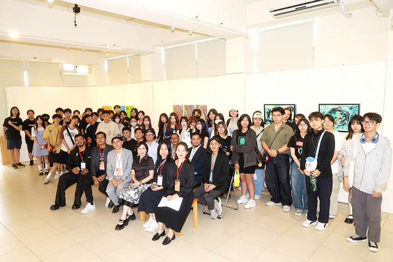 泰國他信大學訪臺南大學 「府城秋香」展開啟臺泰藝術交流 6 20251104102137 fe656172