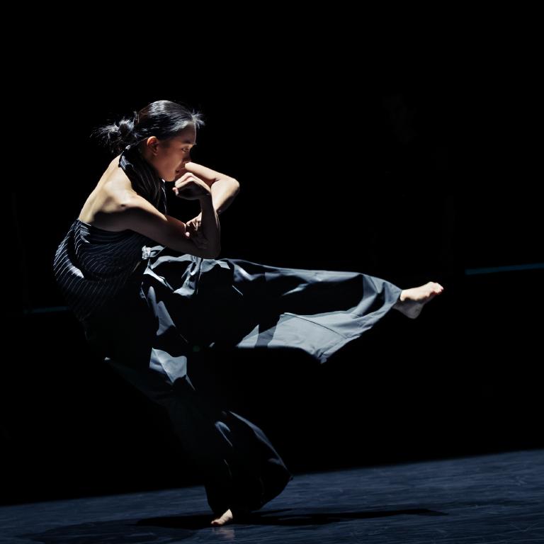 在聲響中誕生的舞蹈... 雲門鄭宗龍新作《關不掉的耳朵》本週臺中登場 5 20251105010631 c1b8a998