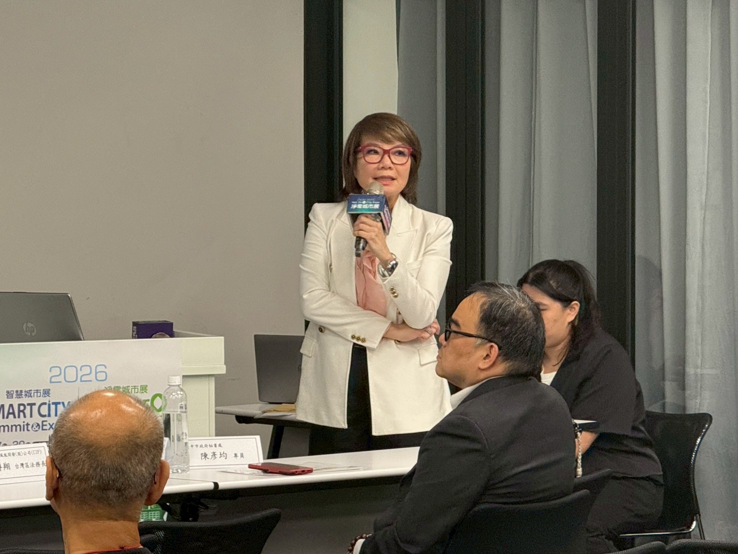 從「永續」到「韌性」 城市能源轉型關鍵時刻 12 %E5%95%86%E5%A0%B4%E4%BD%8E%E7%A2%B3%E8%AA%8D%E8%AD%89%E5%85%B8%E7%AF%84lalaport 0