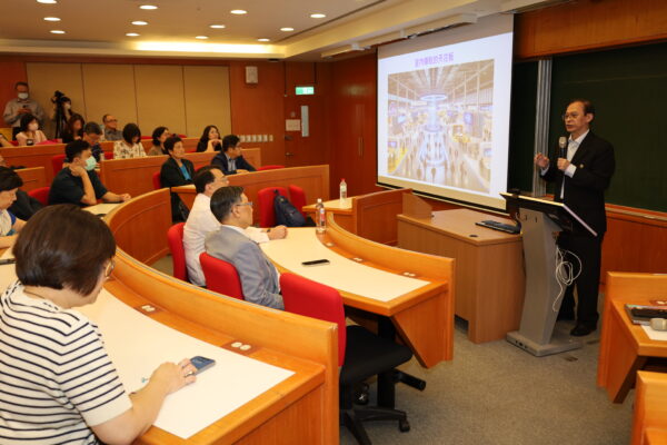 「亞大校園暨附屬醫院智慧導覽系統」正式啟用 5 20251105151103 51 600x400 1