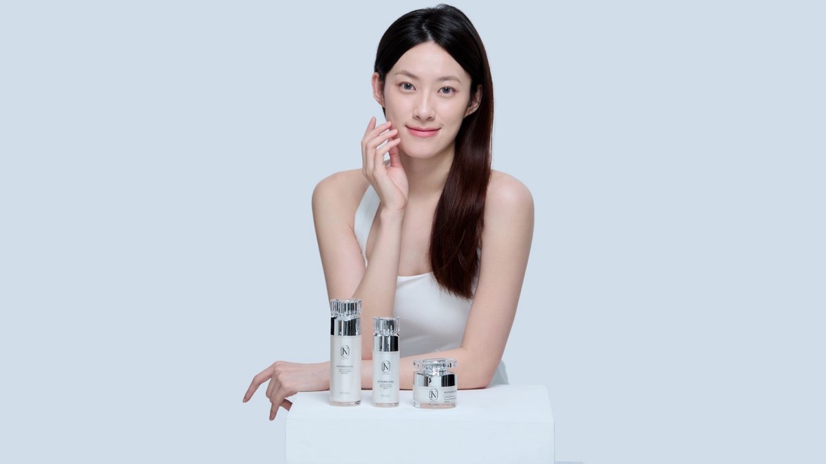 保養品成分越多越厲害?美國頂級IN艾娜蓓提倡「簡單保養」哲學 5 37284f0a 244d 4ab8 806b 4ca881ff68d3 176249267000752347102892458