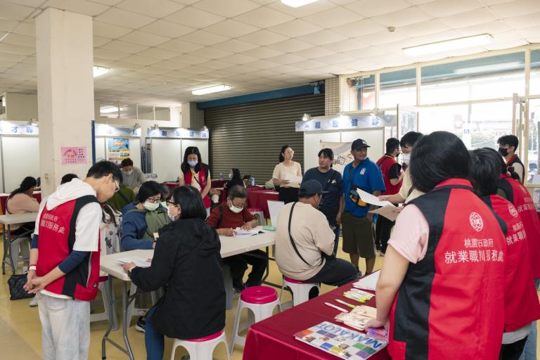 20251108204250 e77b6bb8