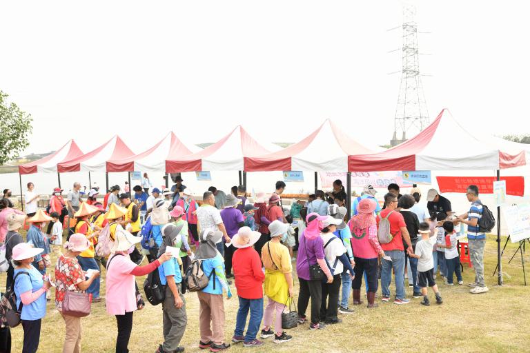 20251109004235 3d8c0ba8