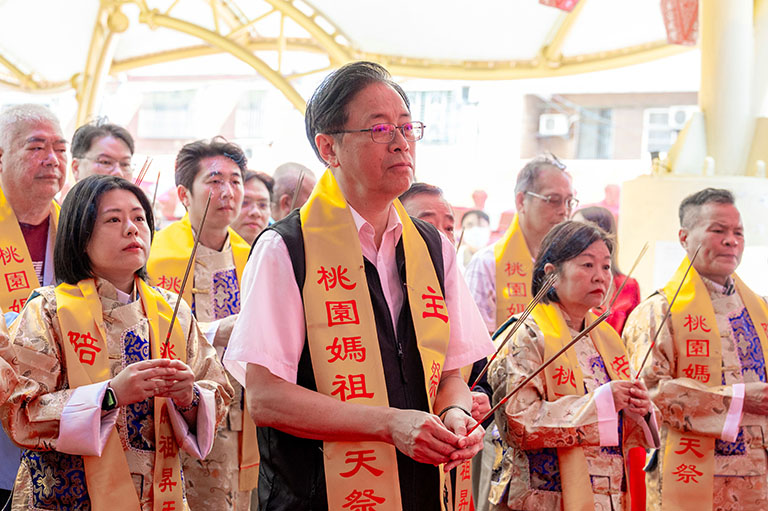 20251109174220 dec387d8