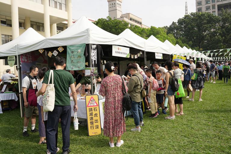 興大「有機生活日」熱鬧登場 展現有機農業多元樣貌與魅力 6 20251110002853 312ab462