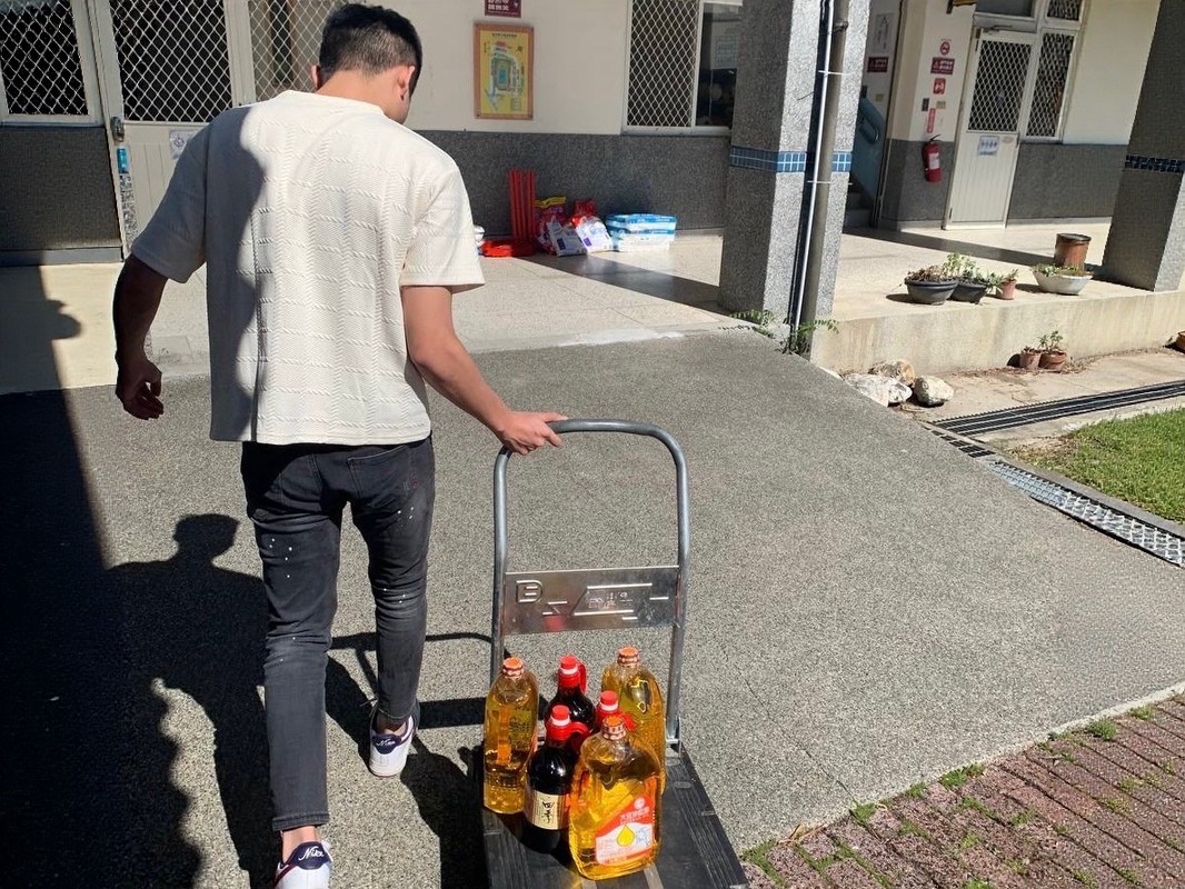 郭德宏執行長攜手「孩子是根苗」全體家長 為弱勢兒童點亮希望之光 5 28c592c5 428e 45f4 bdc5 800ba0104c76