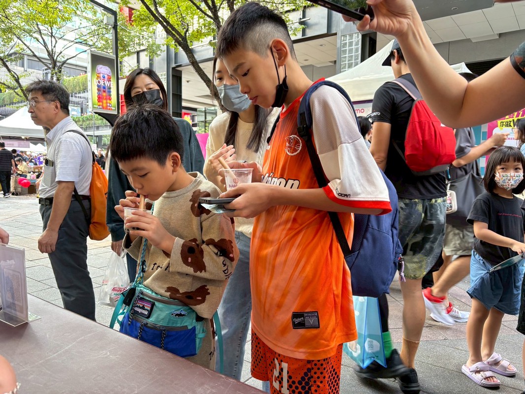 2025台北網紅節頤珍宮膳草本手搖飲台北亮相 掀起健康時尚新風潮 7 37426c47 d5d2 4286 82df eda139733ce8 176276423379875872903320820