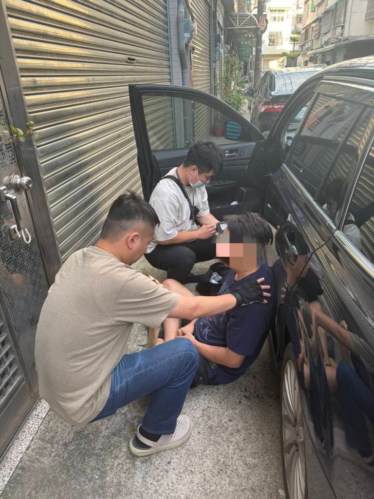 S 461234186 0 768x1024 1