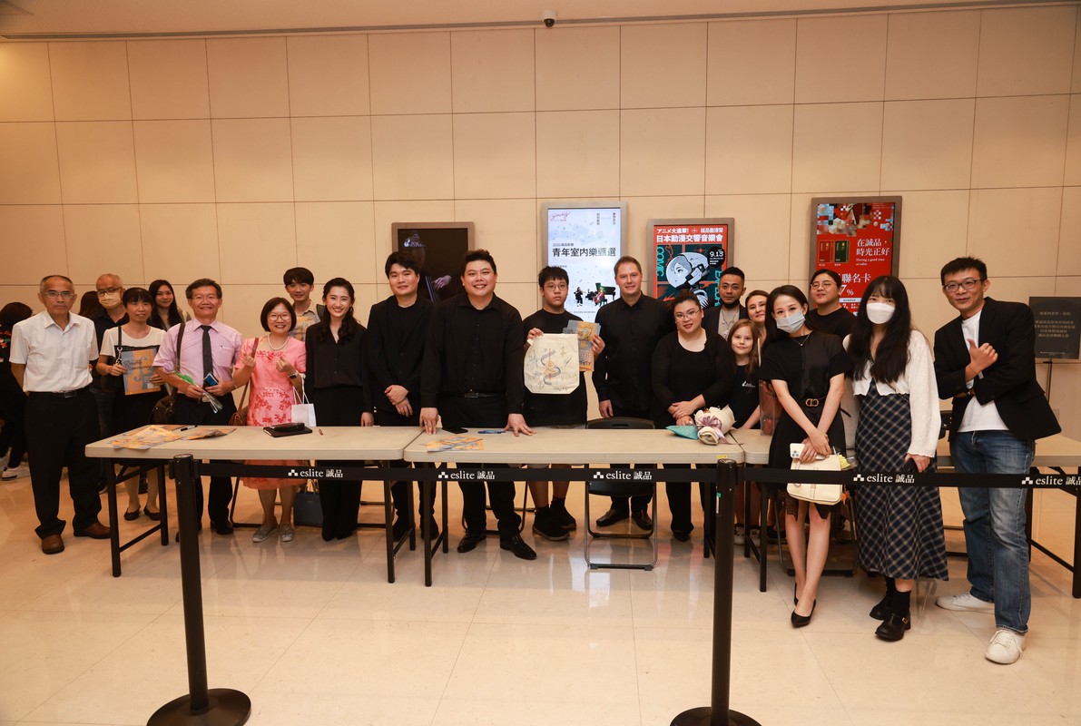 230a8596 c380 4220 bb7e 6e1443712af2 176284898418538021105267039