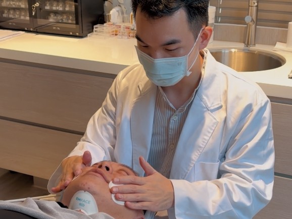 09225484 403e 42e4 92c2 108d94354789