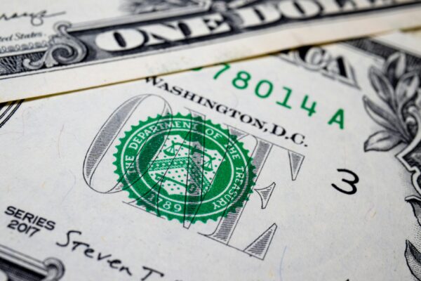 降息受惠,長天期美債納入資產配置,00768B今年受益人數翻倍 3 20251111221232 31 600x400 1