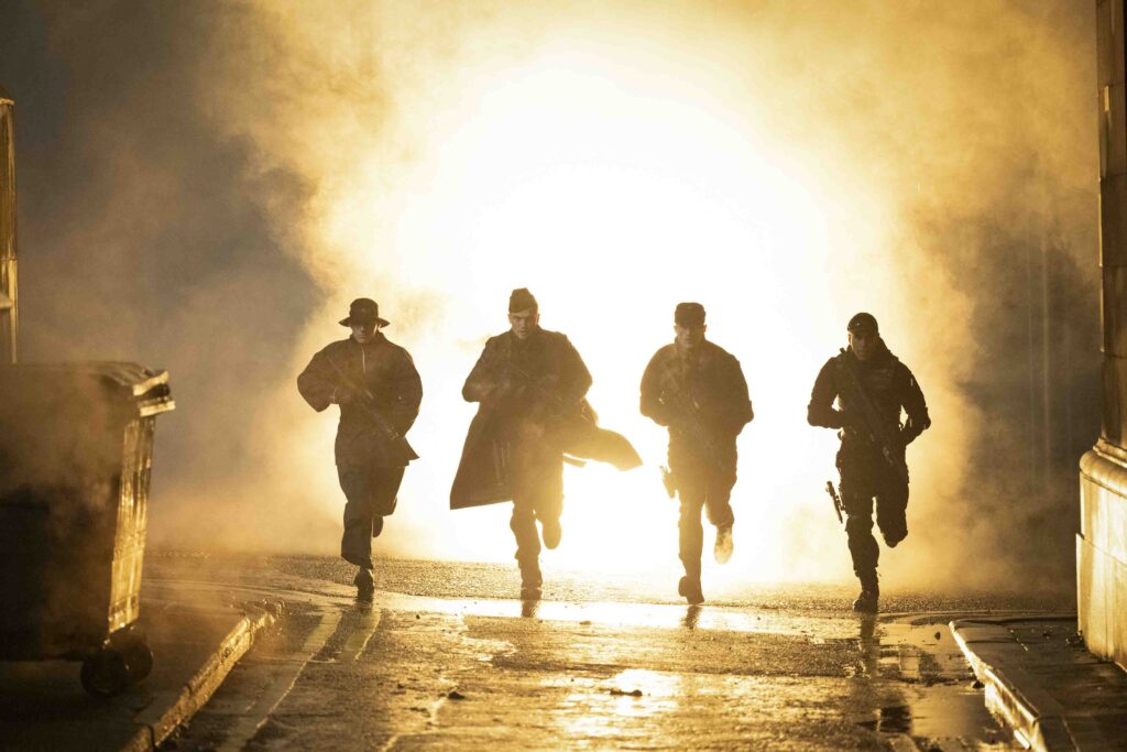 艾德格萊特打造終極動作鉅獻《逃亡遊戲》 葛倫鮑威爾化身硬漢挑戰極限 8 TRM 05739K 1024x683 1