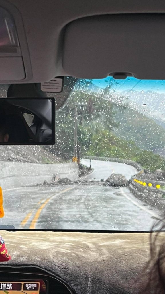 S__461987943 - 報新聞 Mega News S 461987943 576x1024 1