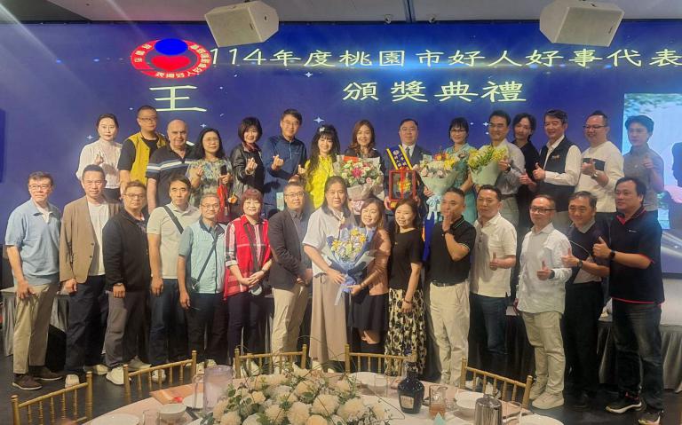 114年桃園市好人好事代表 12人獲王明鉅副市長頒「八德獎」 4 20251116163206 86d75be1