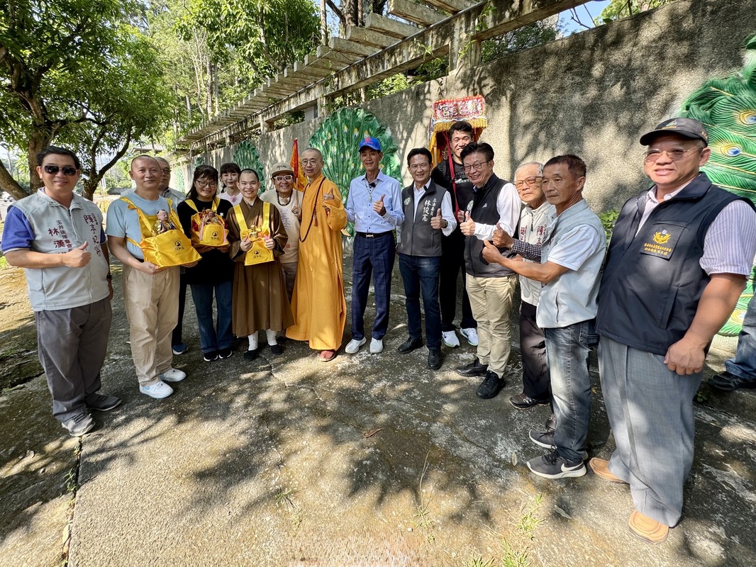 楠西親子健走熱鬧登場 媽祖佛祖同場護佑推反詐教育 10 de61ec8a 6557 40b1 9583 688cdf7fb30c 176336122002208180402858064