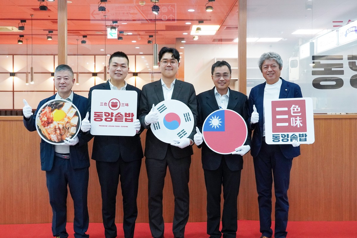 韓國人氣釜飯品牌「三色三味」正式進軍家樂福! 8 793dbe69 7f30 4eee 92d5 08768c419814