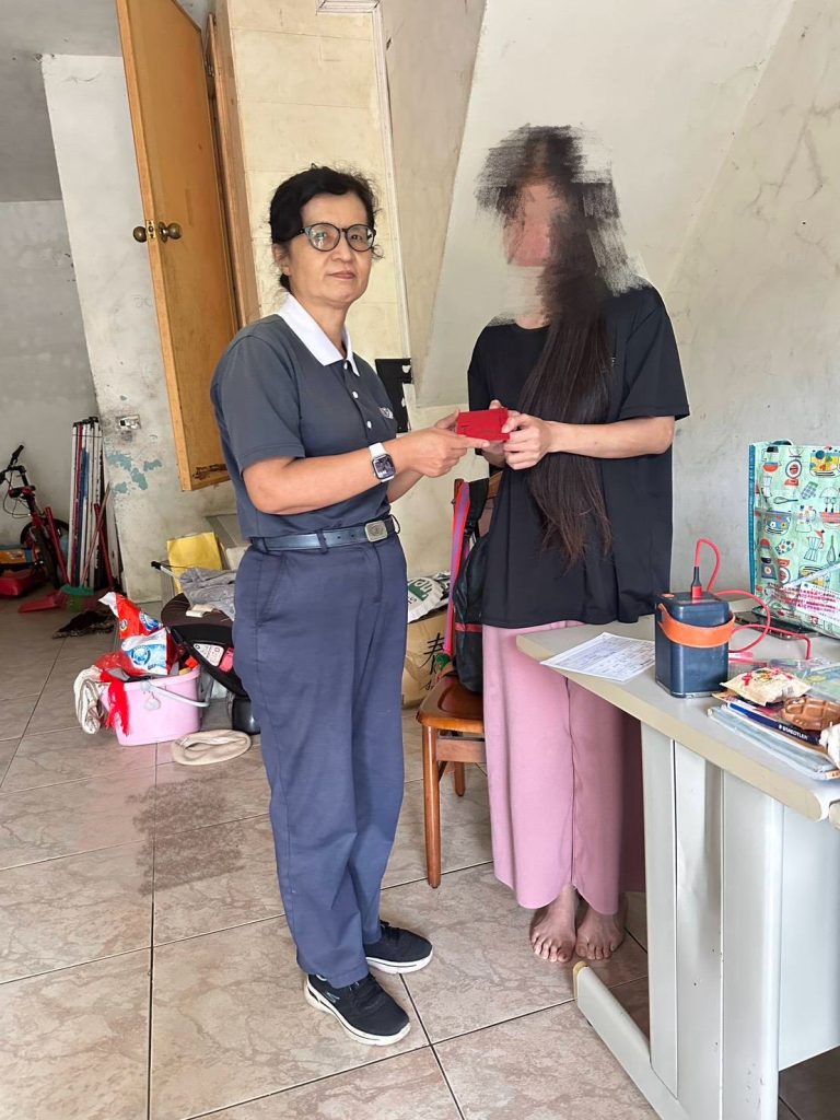 S 464846854 0 768x1024 1