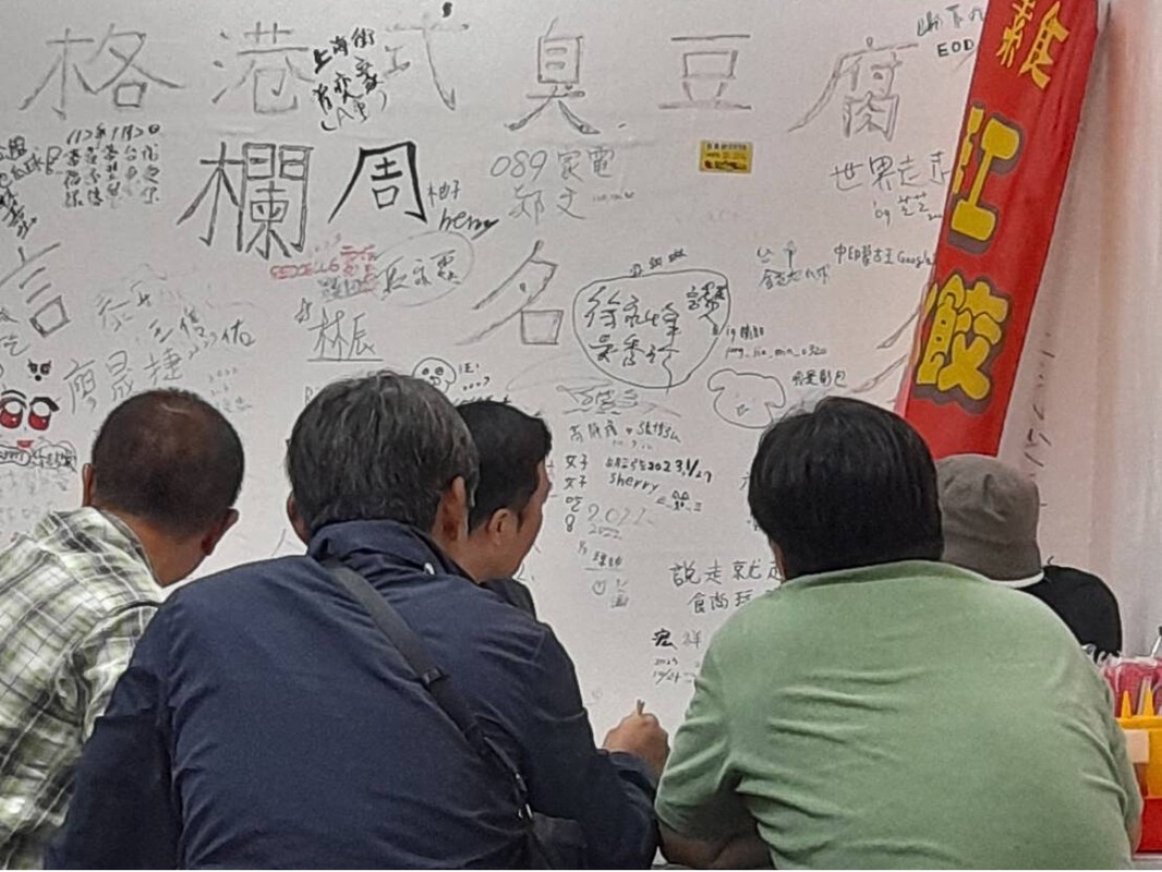 6b3f12e8 2743 46e7 9c2c 3c1f2b0af39f 176345015984323910102993585