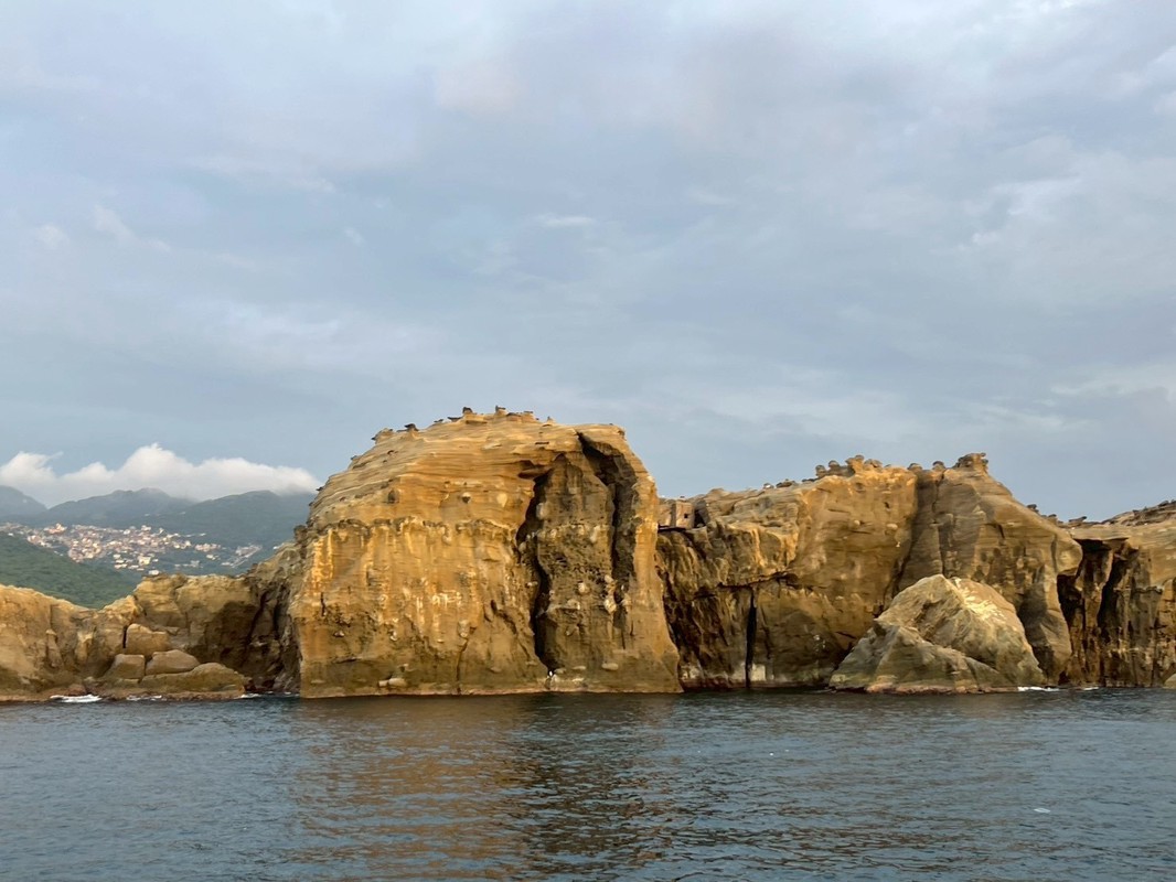 6f02b9c6 5394 4aa7 9fbb d120335f3469 176352154679493663501992052