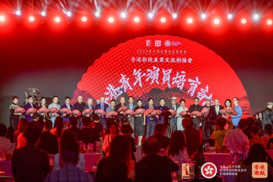 c79153c3 be83 4ea6 b719 e08999ce15c5