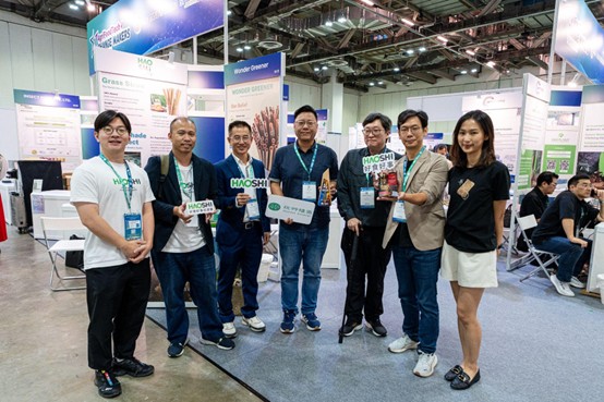 - 報新聞 Mega News %E5%8F%B0%E7%81%A3%E5%94%AF%E4%B8%80%E5%B0%88%E6%B3%A8%E6%96%BC%E9%A3%9F%E8%BE%B2%E7%A7%91%E6%8A%80%E7%99%BC%E5%B1%95%E4%B9%8B%E5%A5%BD%E9%A3%9F%E5%A5%BD%E4%BA%8B%E5%8A%A0%E9%80%9F%E5%99%A8%E5%B8%B6%E9%A0%98%E8%89%BE%E6%BB%B4%E7%A7%91%E6%8A%80%E7%8E%A9%E8%89%B8%E6%A4%8D%E9%80%A0%E7%82%AC%E9%8A%A8%E7%94%9F%E6%8A%80%E6%97%A5%E6%97%A5%E5%A5%BD%E9%A3%9F%E5%9B%9B%E5%AE%B6%E8%87%BA%E7%81%A3%E9%A3%9F%E8%BE%B2%E7%A7%91%E6%8A%80%E6%96%B0%E5%89%B5%E5%9C%98%E9%9A%8A%E8%B5%B4%E6%96%B0%E5%8A%A0%E5%9D%A1%E5%8F%83%E8%88%872025%E4%BA%9E%E6%B4%B2%E8%BE%B2%E6%A5%AD%E8%88%87%E9%A3%9F%E5%93%81%E7%A7%91%E6%8A%80%E5%8D%9A%E8%A6%BD%E6%9C%83AFTEA%E5%A5%BD%E9%A3%9F%E5%A5%BD%E4%BA%8B%E5%9F%BA%E9%87%91%E6%9C%83%E6%8F%90%E4%BE%9B