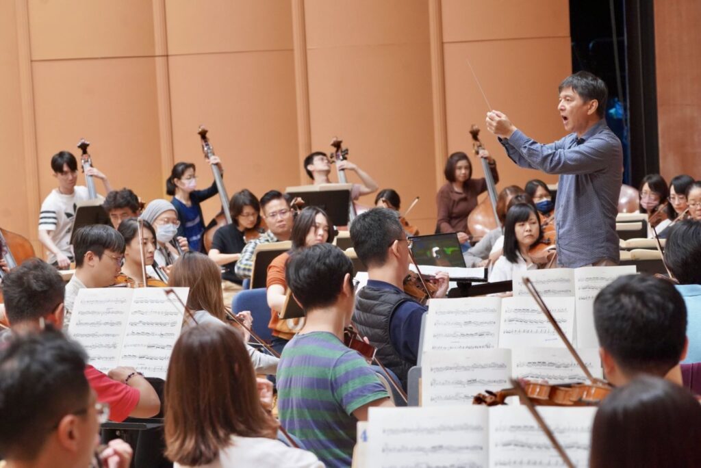 NTSO 80週年團慶音樂會《水藍,陳毓襄與國臺交》登場 北歐之聲、臺灣新章 呈現從歷史走向未來的音樂風景 12 17 1 1024x684 1