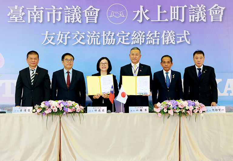 20251120233346 f4f82d25