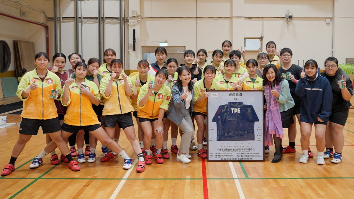 96748804 76ad 4d33 8cbd cc4ab67b7dc3 176370040781345496306657053