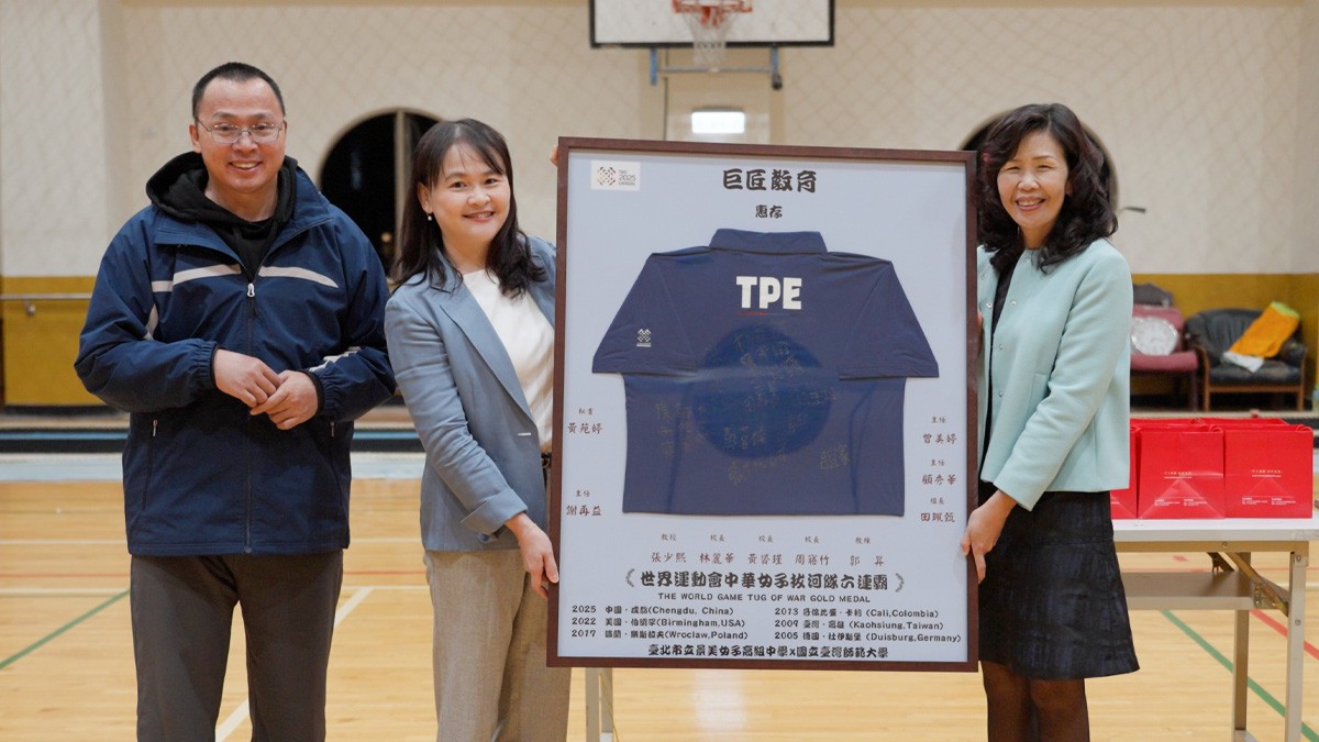 96748804 76ad 4d33 8cbd cc4ab67b7dc3 176370047968094649401126534