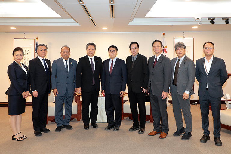 20251122002239 8d9555c7