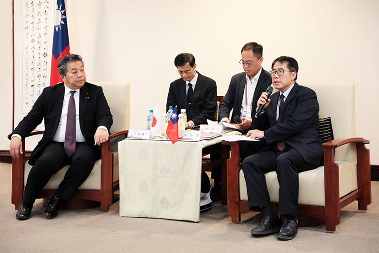 20251122002306 8b12353d