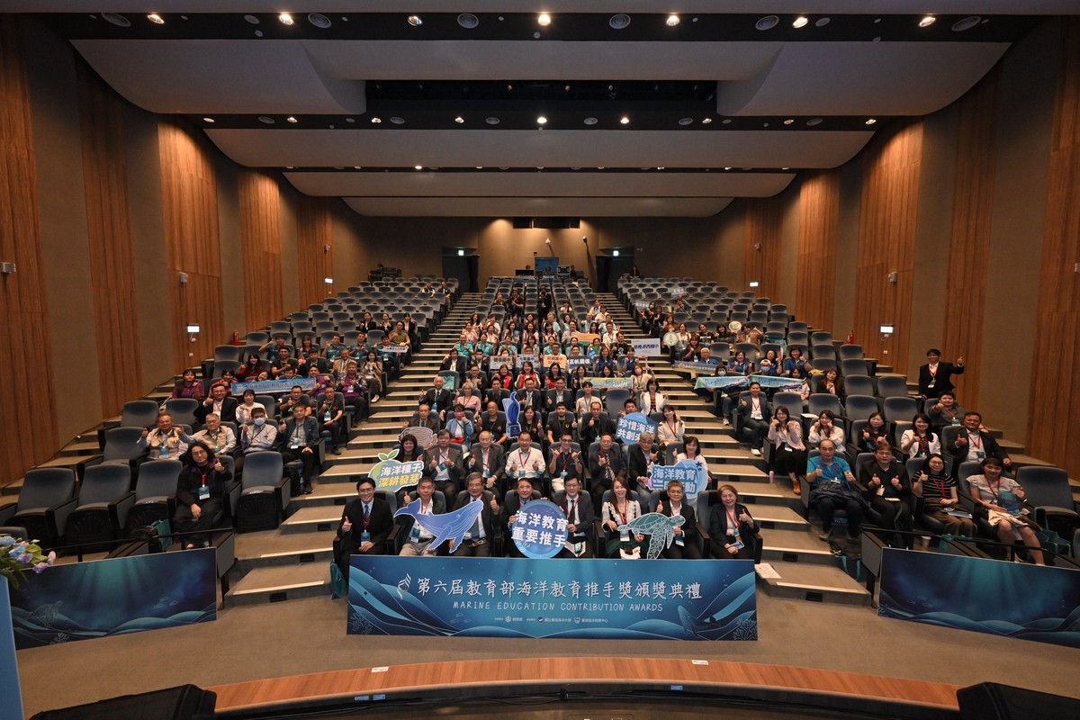 76b21ac0 26cb 4b96 8495 3afee20adc86