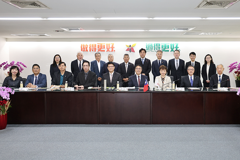 20251124032158 a99fd6b4