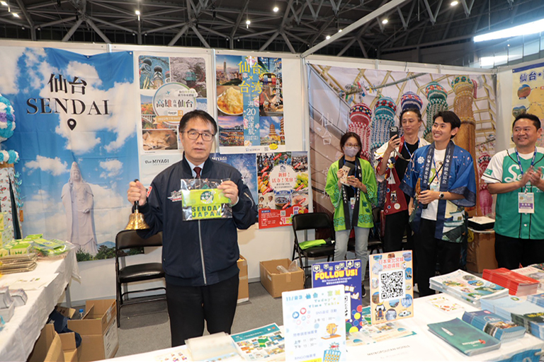 20251124032428 78b8e71c