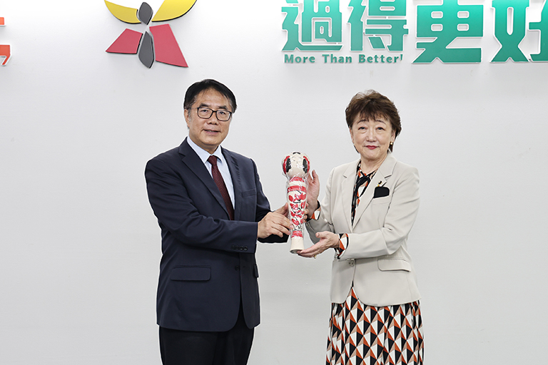 20251124032236 3f7300db