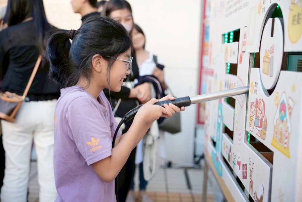 71da27c8 e99f 44fb b1a2 f8e48f7eba16 176398091608914767906830448