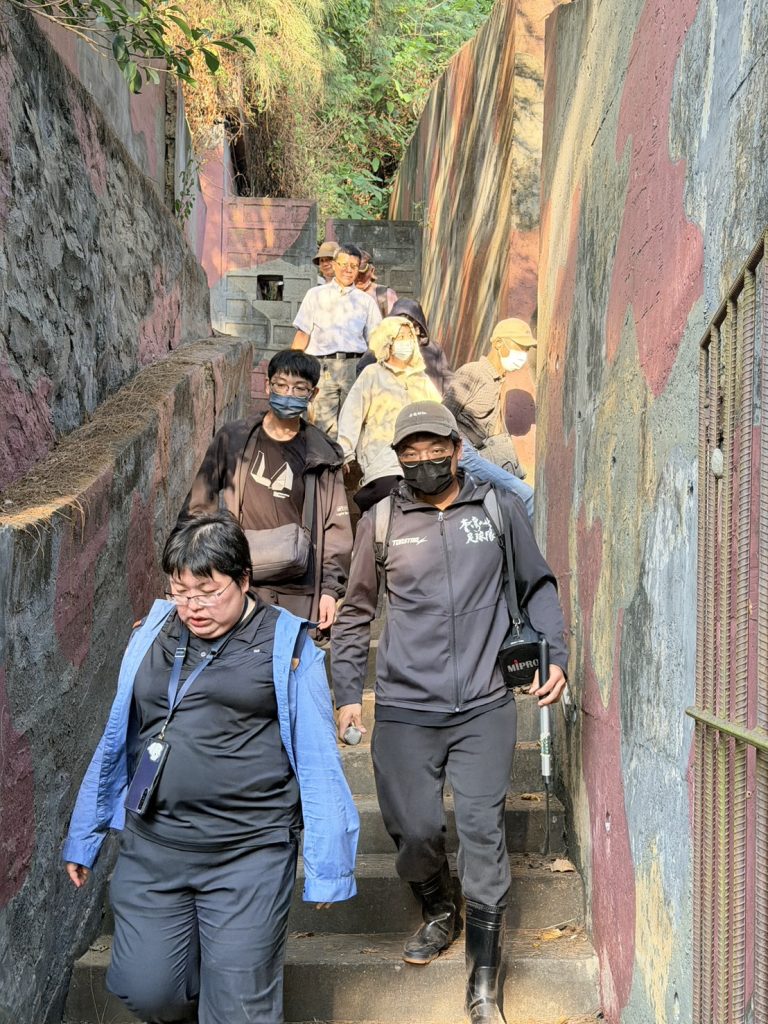 S 3727399 0 768x1024 1