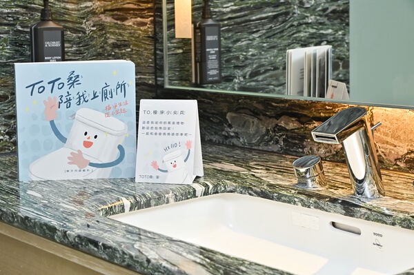 d3a7530b 1a06 419d b582 bf6bbf61d3df