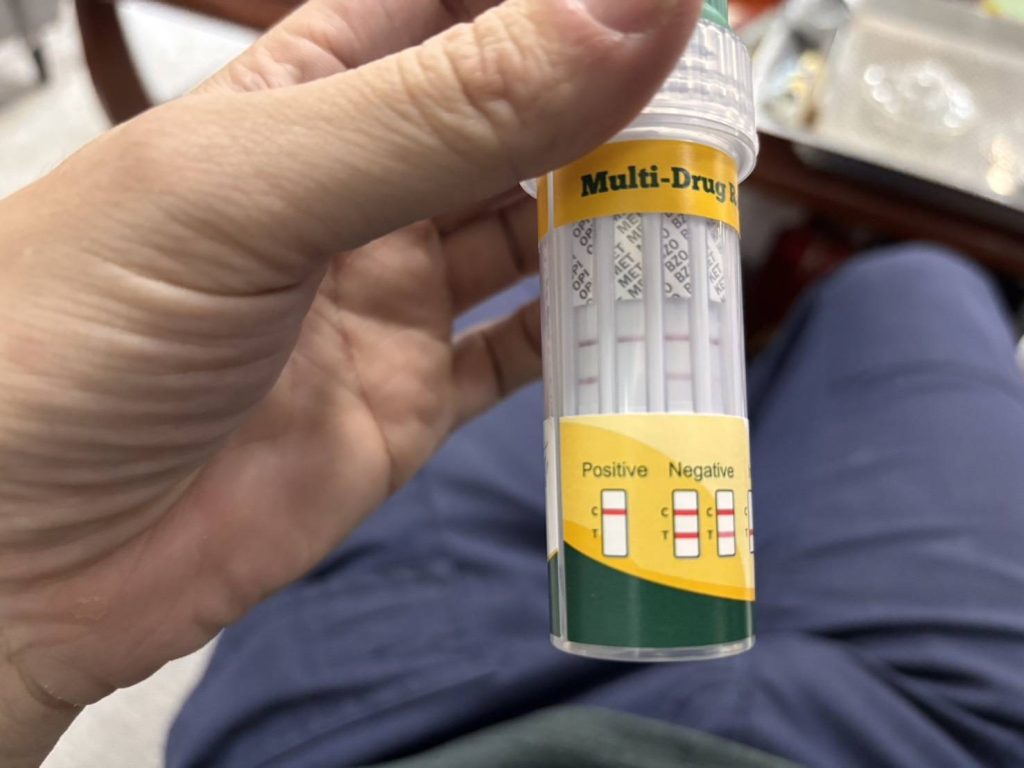 S 468549642 1024x768 1