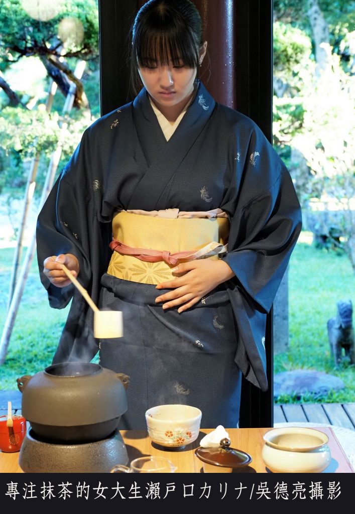 %E6%97%A5%E6%9C%AC%E7%95%99%E5%8F%B0%E5%A5%B3%E5%A4%A7%E7%94%9F%E7%9A%84%E8%8C%B6%E9%81%93%E7%9B%9B%E9%A5%97 %E6%8A%B9%E8%8C%B6%E4%B8%89%E7%B7%9A%E5%92%8C%E6%9C%8D%E7%A7%8000017 707x1024 1