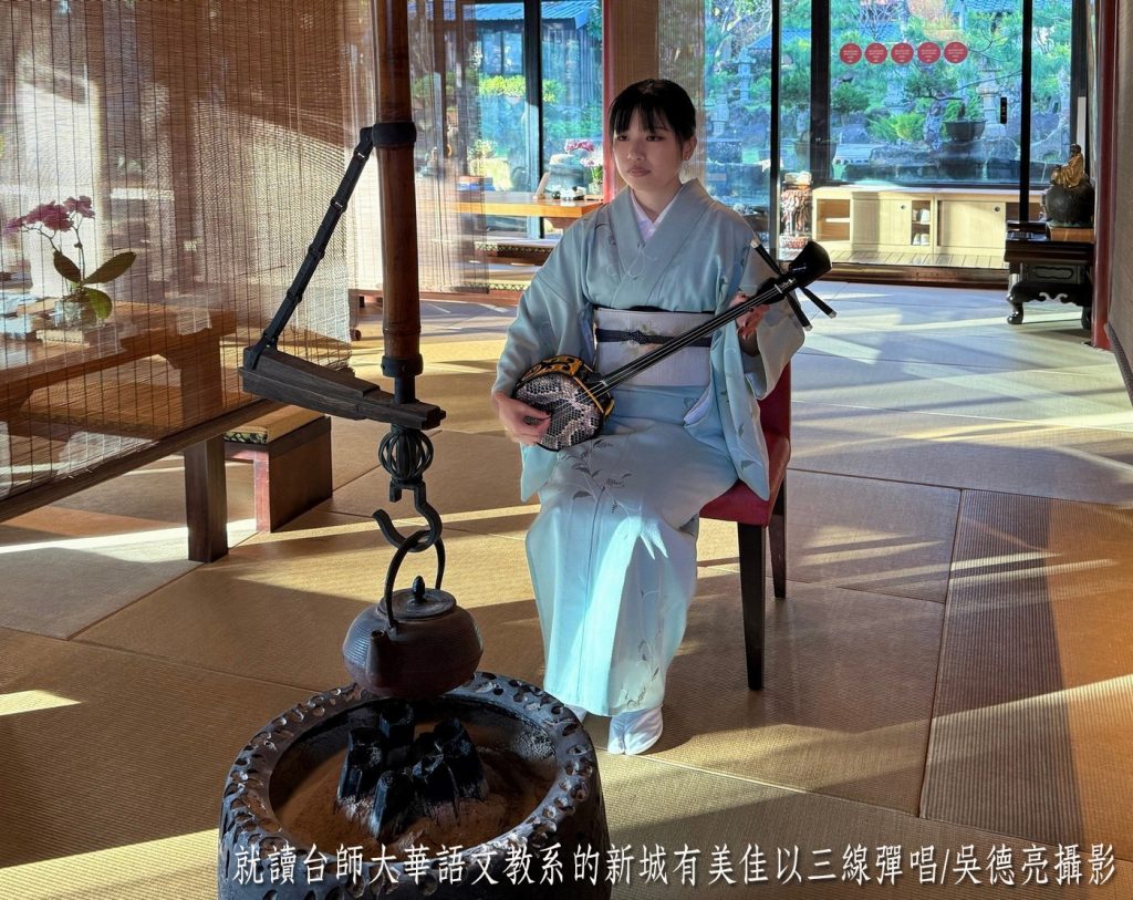 %E6%97%A5%E6%9C%AC%E7%95%99%E5%8F%B0%E5%A5%B3%E5%A4%A7%E7%94%9F%E7%9A%84%E8%8C%B6%E9%81%93%E7%9B%9B%E9%A5%97 %E6%8A%B9%E8%8C%B6%E4%B8%89%E7%B7%9A%E5%92%8C%E6%9C%8D%E7%A7%8000005 1024x813 1