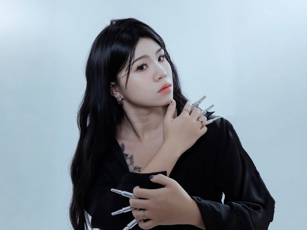 ca5cecc6 fbc2 4af0 a42a 7cbc4ef15a06 176463933455929363100995095