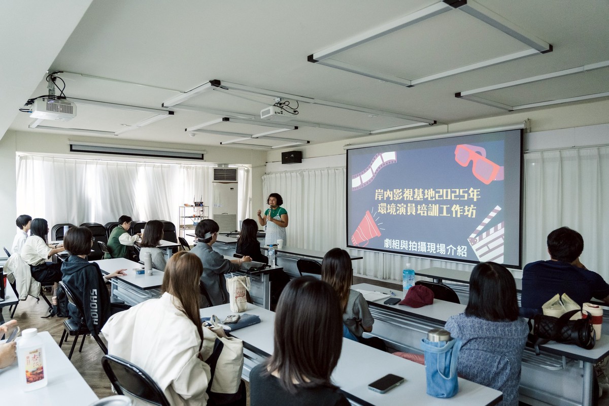 8fb35b42 3452 48be a37d 267833d05db7 176463921197739848708343985