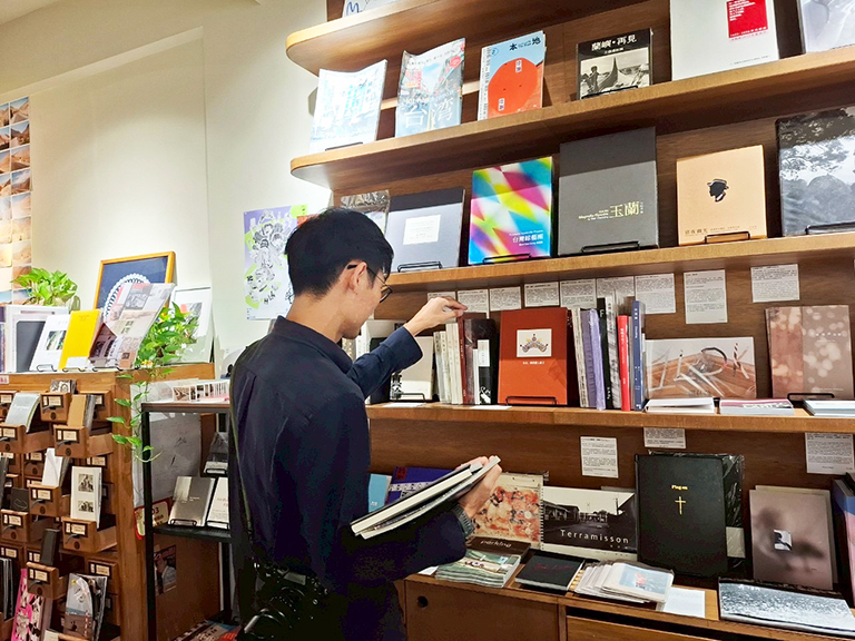 20251202141343 8e0f3611