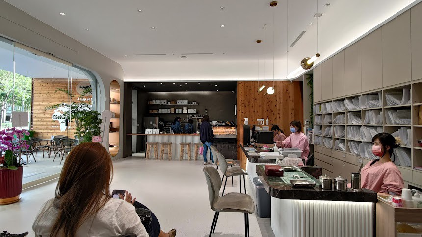 0e8605da ce4a 4551 ae21 556fe8203c04 176468246294539471200050997