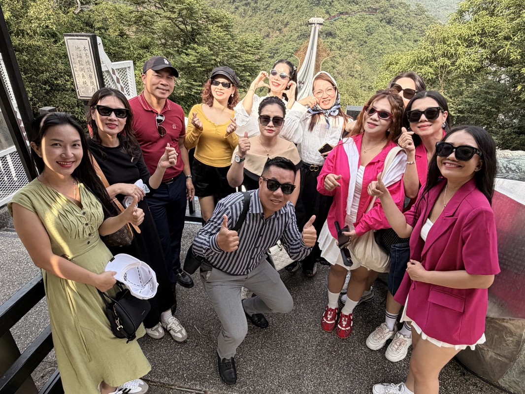 c03e8649 6c3a 4bbd 8f67 45af3f331af6 176469246373072633009707313