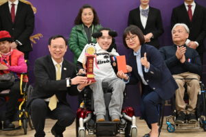 20251130004543 98 300x200 1