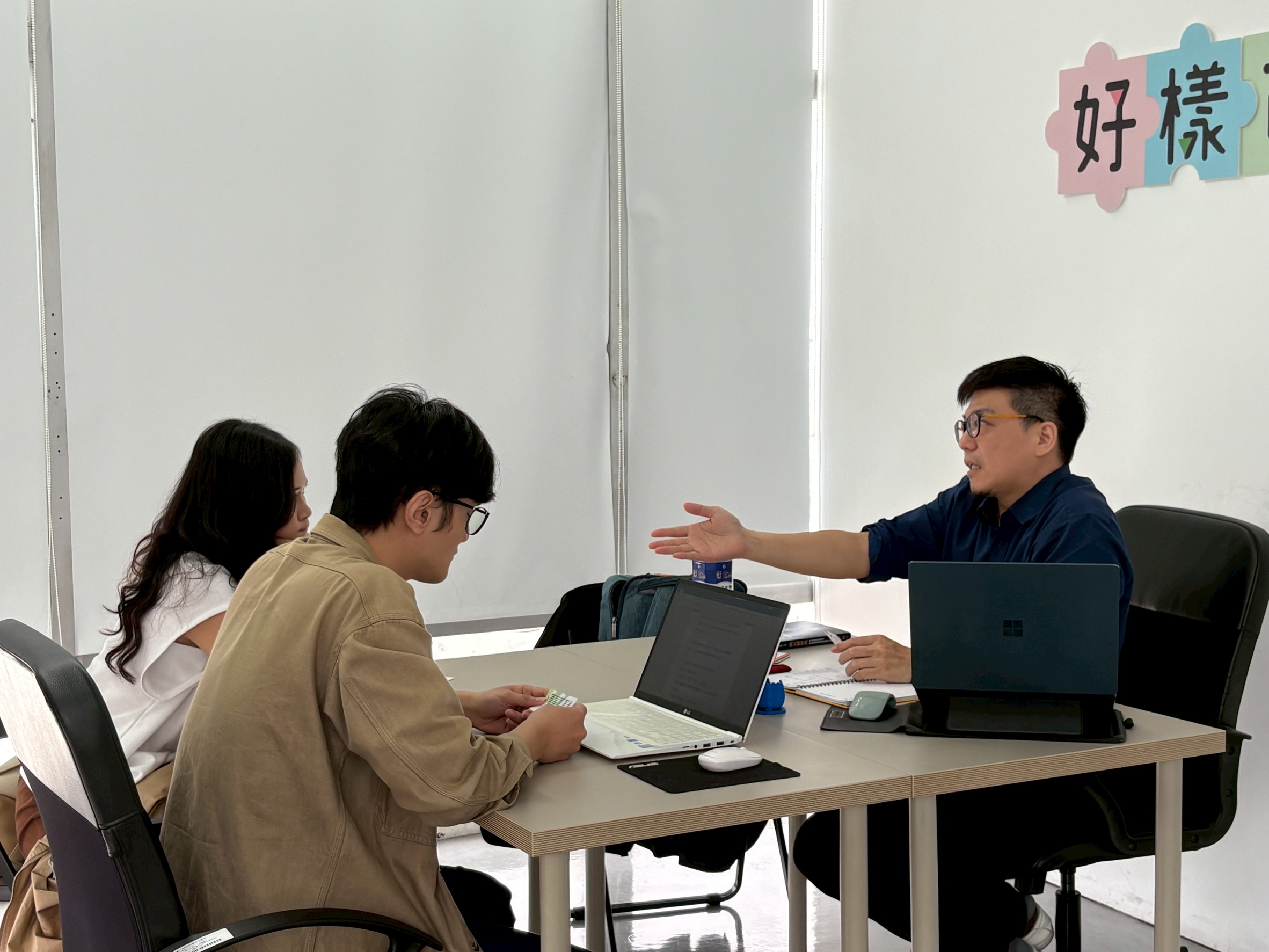 漂亮數據背後政策焦慮? 臺中市青創服務結構困境 9 %E5%89%B5%E6%A5%AD%E9%9D%92%E5%B9%B4%E6%8E%A5%E5%8F%97%E9%A1%A7%E5%95%8F%E8%BC%94%E5%B0%8E%E6%83%85%E5%BD%A2 0