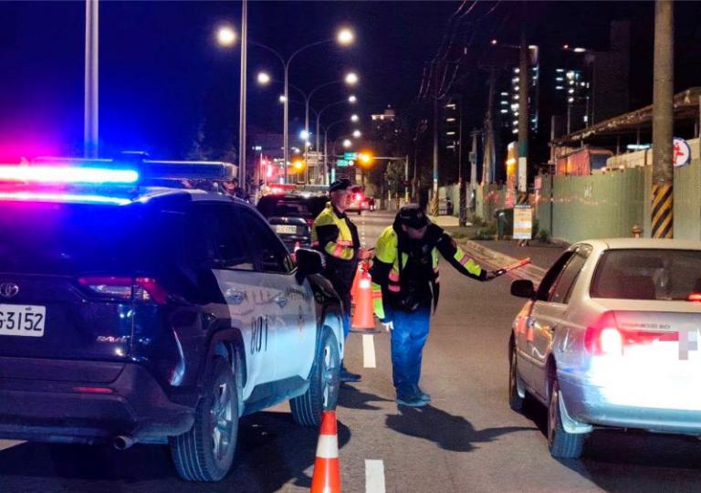 新竹縣警全面圍堵毒駕酒駕 夜間威力執法強力守護交通安全 6 20251204174700 fe1017c6